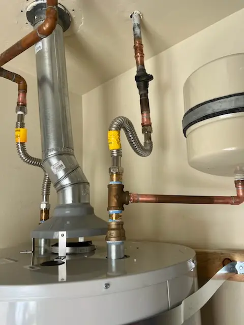 Water heater installation and plumbing repair in State Bridge